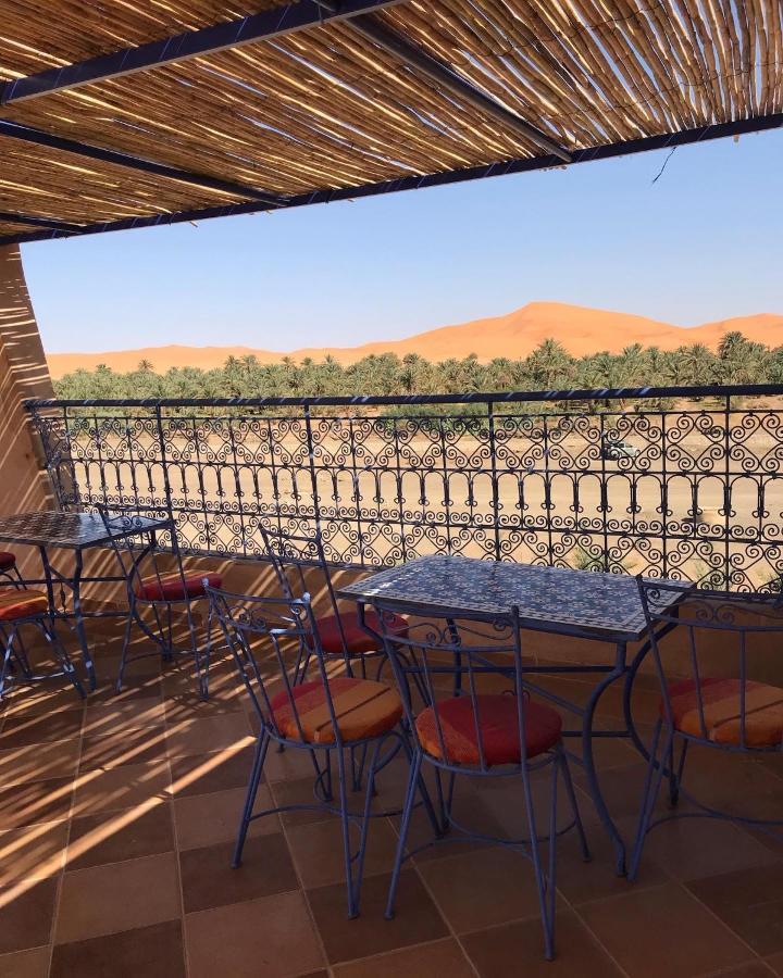 Riad Les Jardins De Merzouga Exterior photo
