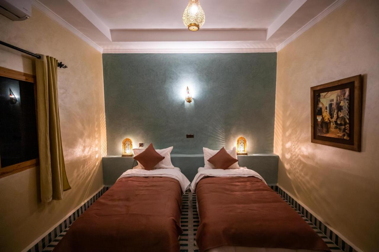 Riad Les Jardins De Merzouga Exterior photo