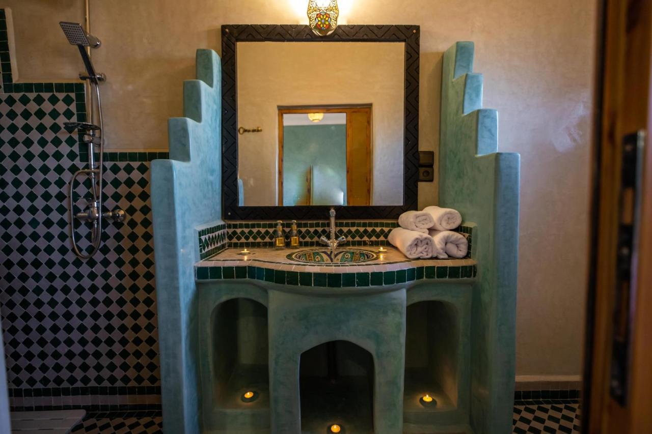 Riad Les Jardins De Merzouga Exterior photo