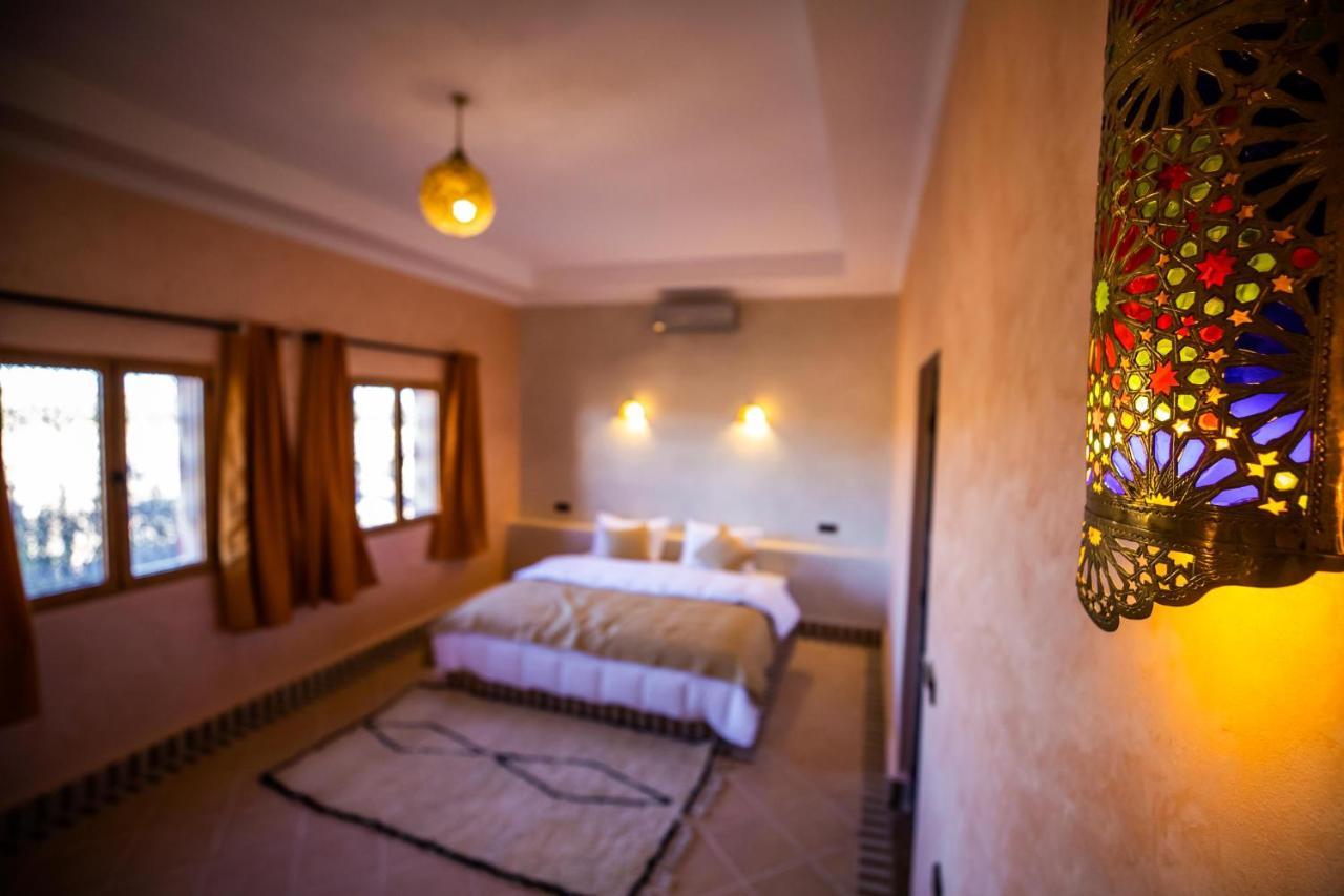 Riad Les Jardins De Merzouga Exterior photo